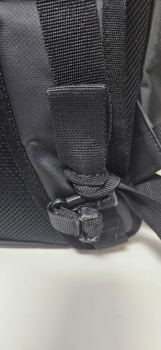 Mochila The North Face Negra y Blanca