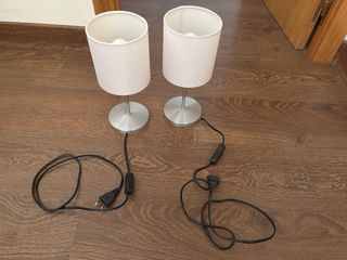 2 Lámparas de Mesa Ikea Ingared con bombillas LED 