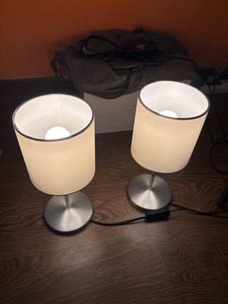 2 Lámparas de Mesa Ikea Ingared con bombillas LED 