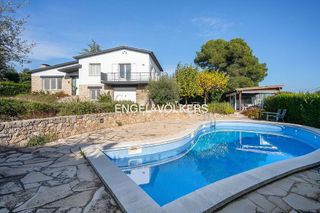 Chalet en venta en Banyoles