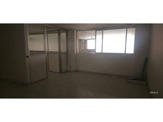 Local comercial en alquiler en Pardinyes - Riu Segre - Mitjana en Lleida