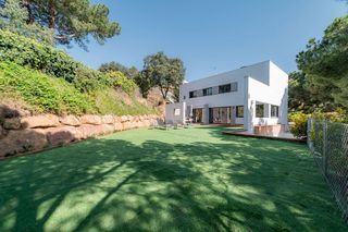 Chalet en alquiler en Sant Vicenç de Montalt
