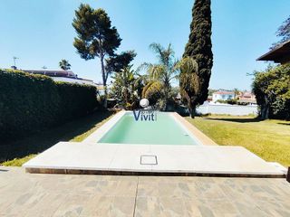 Chalet en venta en Oromana en Alcalá de Guadaira