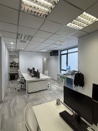 Oficina en alquiler en Arenal en Sevilla