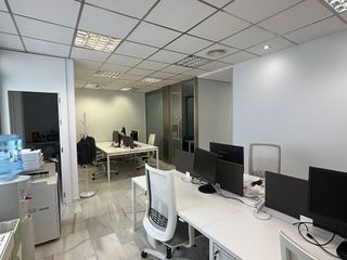 Oficina en alquiler en Arenal en Sevilla