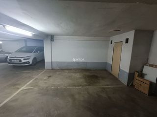 Garaje en alquiler en Centro en Cáceres