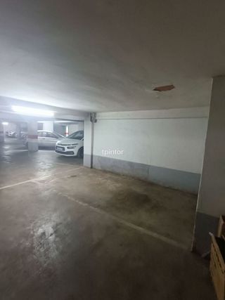 Garaje en alquiler en Centro en Cáceres