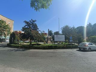 Garaje en alquiler en Centro en Cáceres
