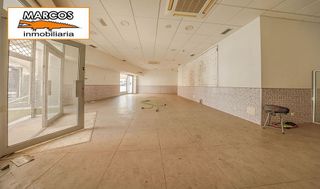 Local comercial en alquiler en Calvario - Santa Rita en Vigo