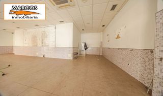 Local comercial en alquiler en Calvario - Santa Rita en Vigo