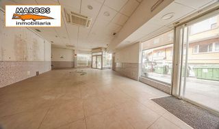 Local comercial en alquiler en Calvario - Santa Rita en Vigo