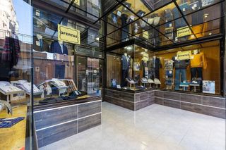 Local comercial en venta en Barrio de Zaidín en Granada