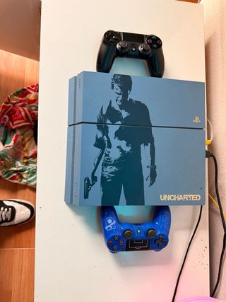 PS4 Uncharted Edición Especial