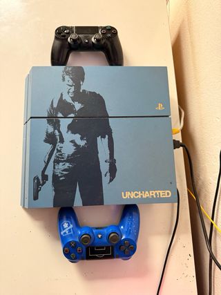 PS4 Uncharted Edición Especial