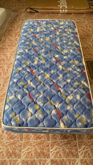 Colchones  y somier 90x190 cm