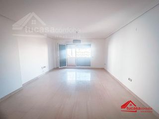 Piso en venta en Huerta de la Reina - Trassierra en Córdoba