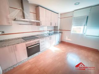 Piso en venta en Huerta de la Reina - Trassierra en Córdoba