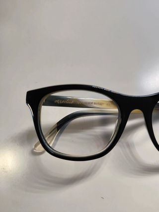 Montura de gafas Essedue negras