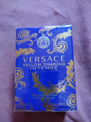 Profumo Versace Yellow Diamond Intense