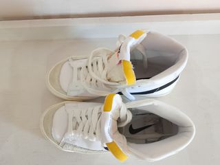 Nike Blazer Mid 77 Donna Beige/Bianco