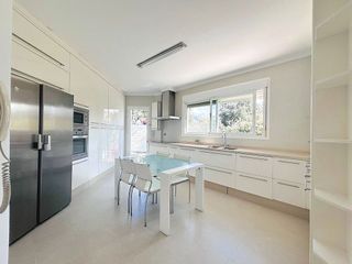 Chalet en alquiler en Elviria en Marbella