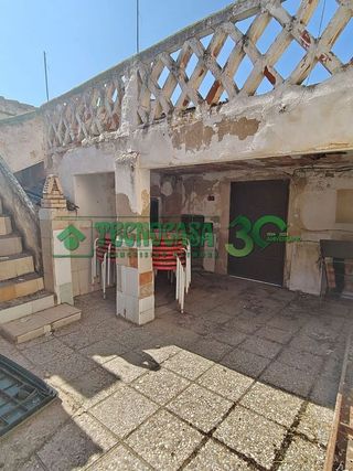 Casa adosada en venta en Bargas