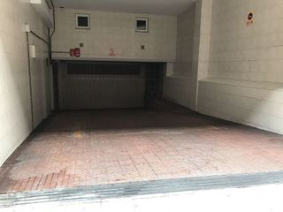 Garaje en alquiler en Centro en Gijón