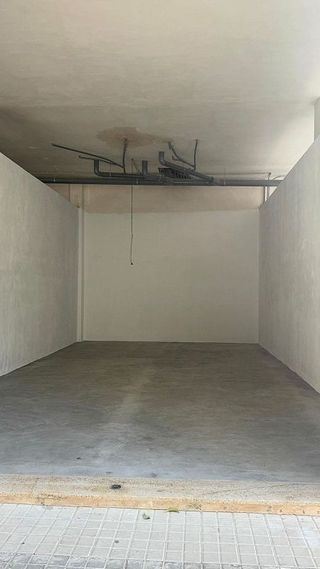 Local comercial en alquiler en Silla