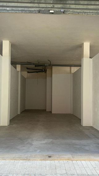 Local comercial en alquiler en Silla