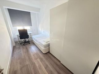 Piso en alquiler en Os Mallos - San Cristóbal en Coruña (A)