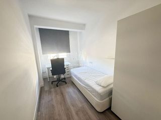 Piso en alquiler en Os Mallos - San Cristóbal en Coruña (A)