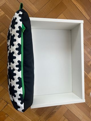 Cama para mascotas con cojín incluido