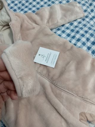 Buzo bebé peluche 9-12 meses (80cm)