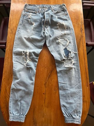 Levis Pantalón/ jeans Talla 33 chico 