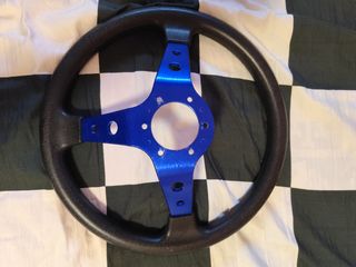 Volante desplazado azul