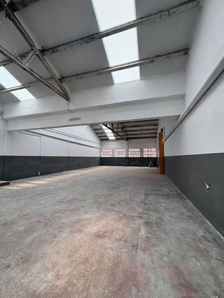 Nave industrial en alquiler en Zona Industrial en Barbera del Vallès