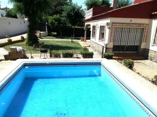 Chalet en venta en Oromana en Alcalá de Guadaira