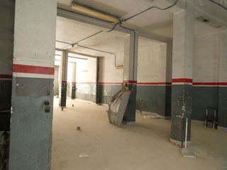 Local comercial en alquiler en Arrancapins en Valencia