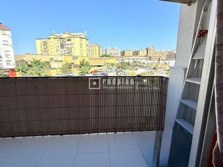 Piso en alquiler en Parque Ayala - Jardín de la Abadía - Huelín en Málaga