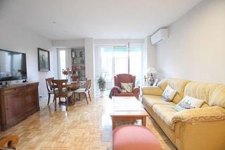 Piso en venta en Vinateros en Madrid