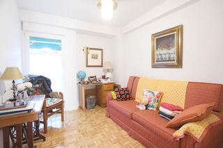 Piso en venta en Vinateros en Madrid