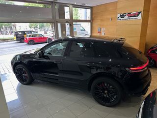 Porsche Macan GTS 2024