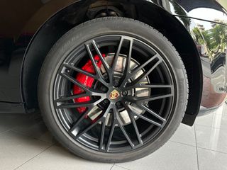 Porsche Macan GTS 2024