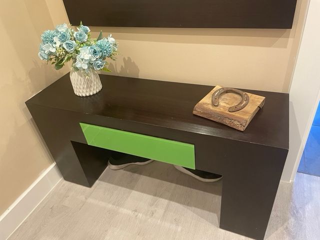 Mueble y espejo de entrada madera