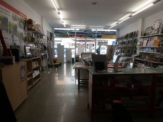 Local comercial en venta en La Bordeta en Lleida