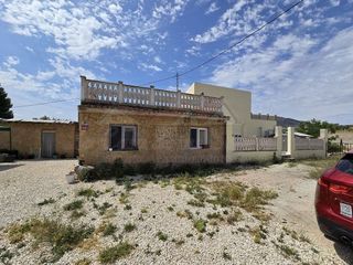 Chalet en venta en Sax