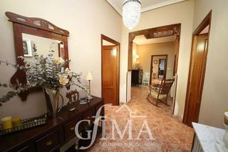 Chalet en venta en Tomelloso