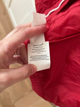 Chaqueta Moncler Roja Niño
