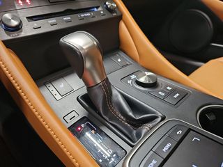 Lexus RC 2.5 300h Executive