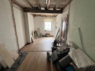 Piso en venta en Plaza España - Villa Pilar - Reyes Católicos - Vadillos en Burgos